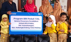 Bantuan-BRI-untuk-KB-Al-Naba-Meliputi-Pa
